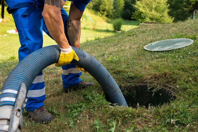 W jaki sposób dbać o środowisko? Użyteczny poradnik na temat usuwania zanieczyszczeń a także kontrolowaniu odpadami płynnymi